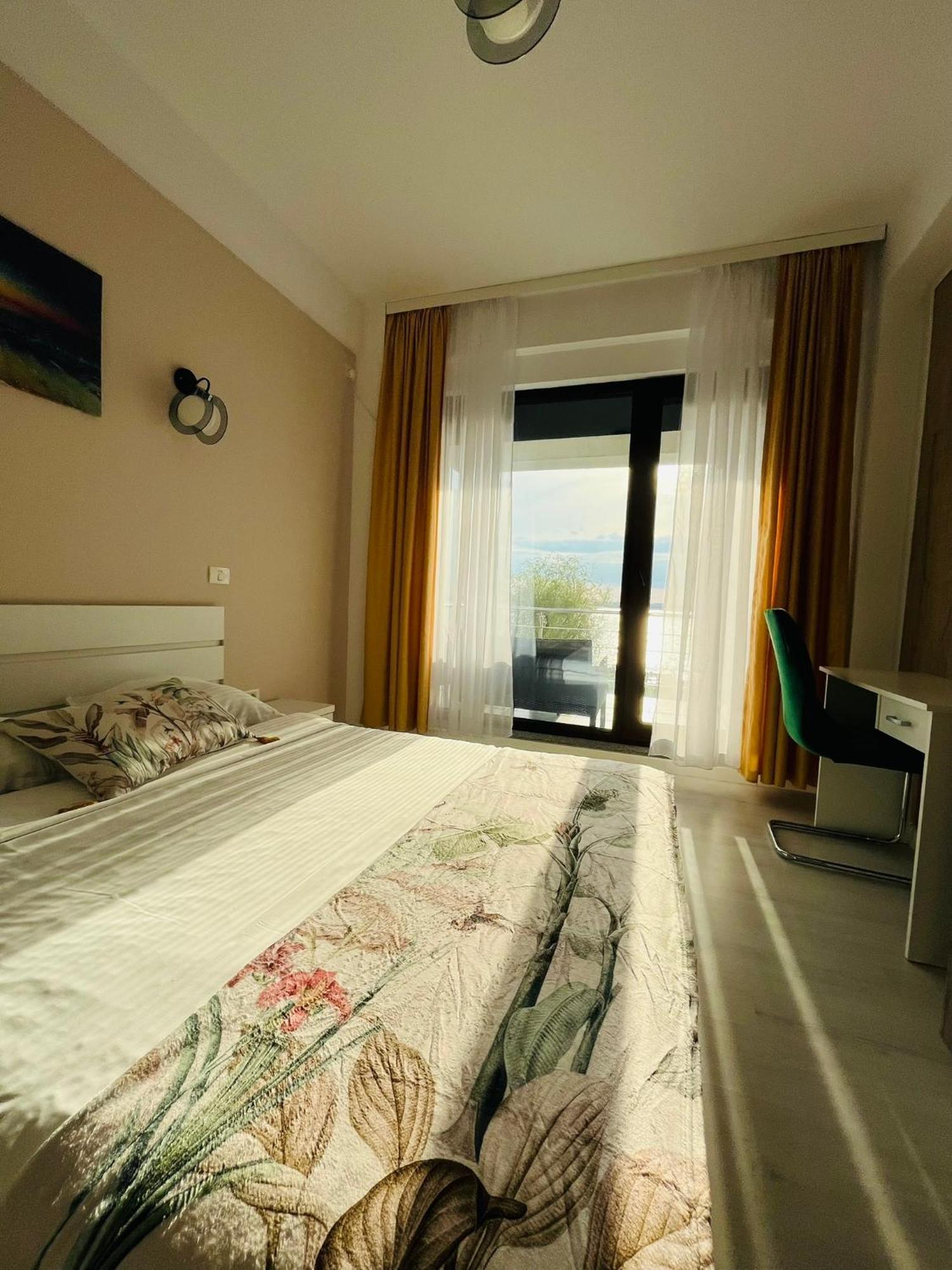 Roapart Mamaia- Sunset Dream ภายนอก รูปภาพ